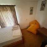Garden Side & Glamping * Ksamil