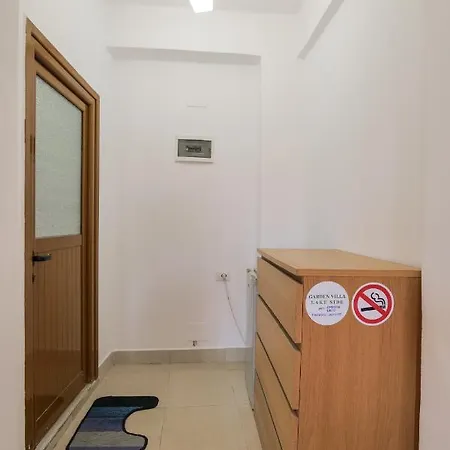 Garden Side&glamping