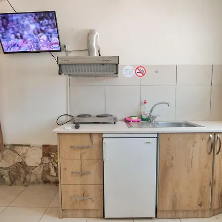 Garden Side&glamping * Ksamil