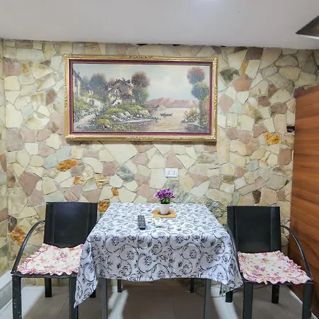 Garden Side & Glamping Aparthotel