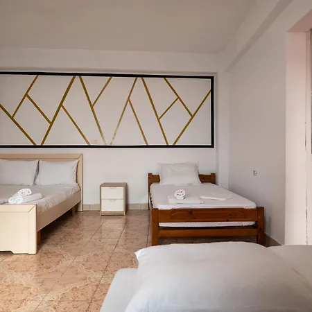 Garden Side&glamping