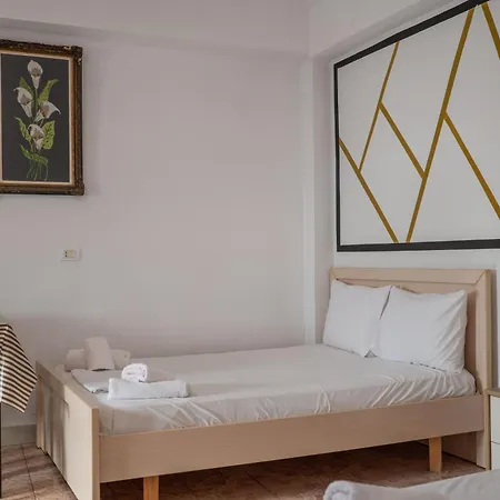 Garden Side&glamping *