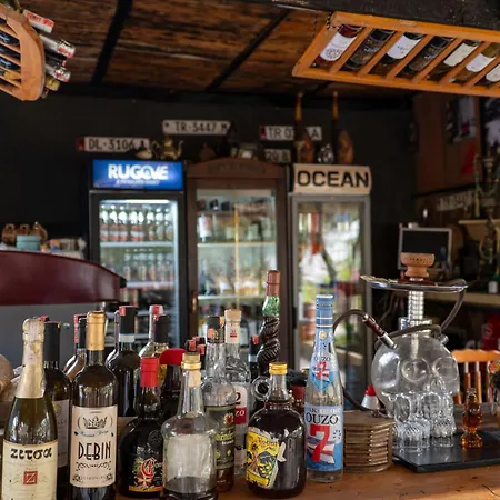 Garden Side&glamping Apartahotel