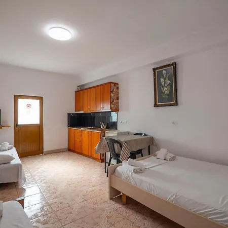 Apartahotel Garden Side&glamping