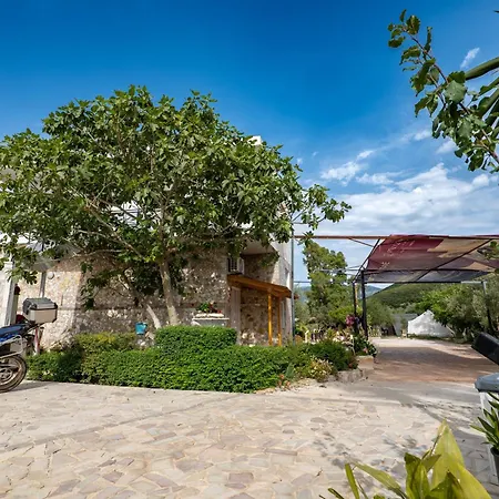Aparthotel Garden Side & Glamping