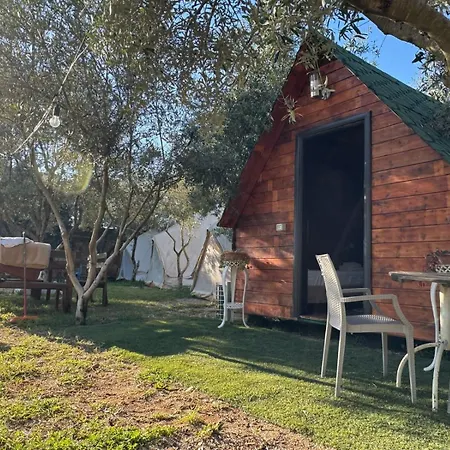 Garden Side & Glamping