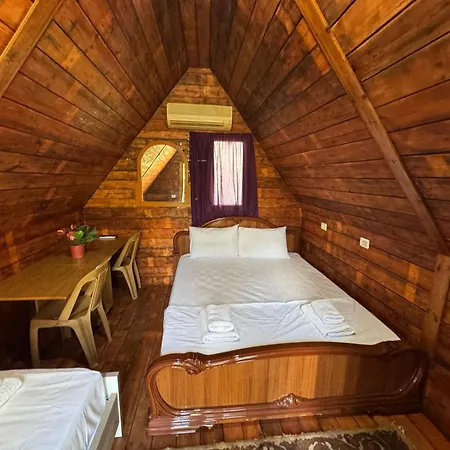 Garden Side & Glamping Aparthotel