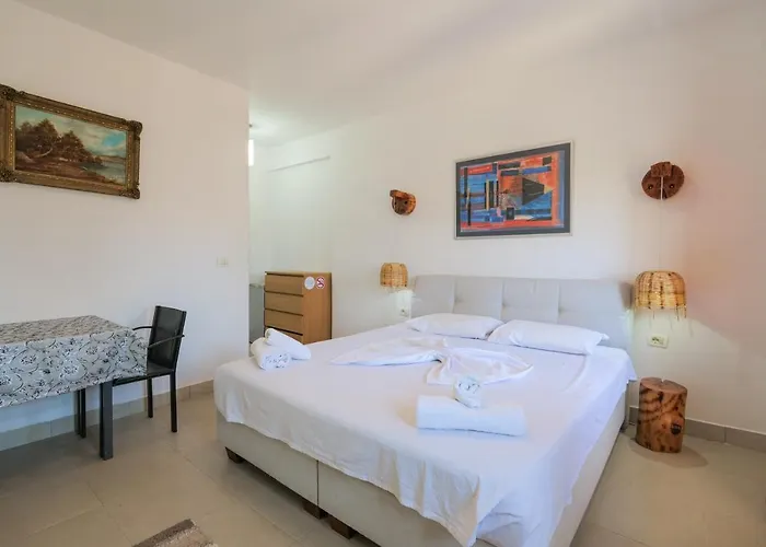 Apartahotel Garden Side&glamping