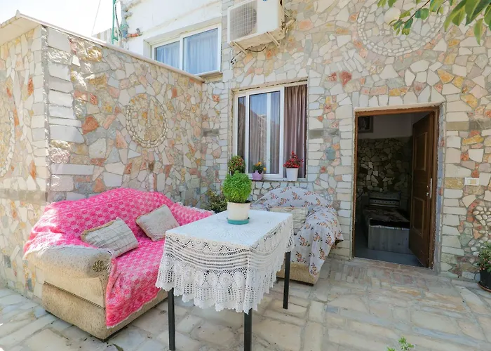 Garden Side&glamping Ksamil