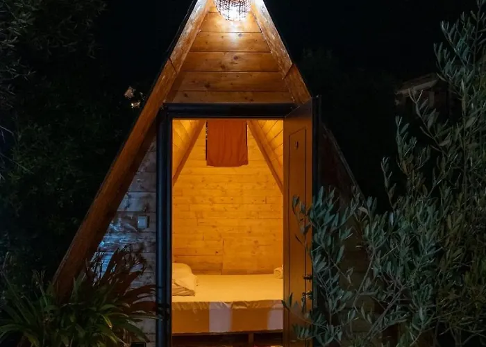 Garden Side&glamping Apartahotel Ksamil