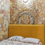 Garden Side & Glamping Aparthotel Ksamil
