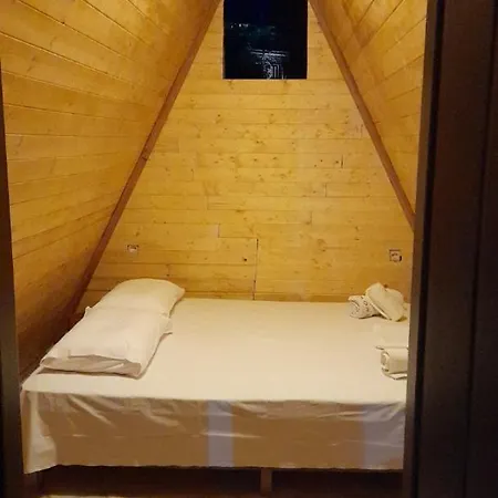 Garden Side & Glamping Hotel apartamentowy *