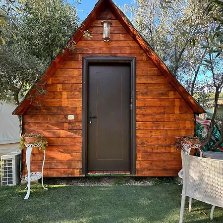 Garden Side & Glamping
