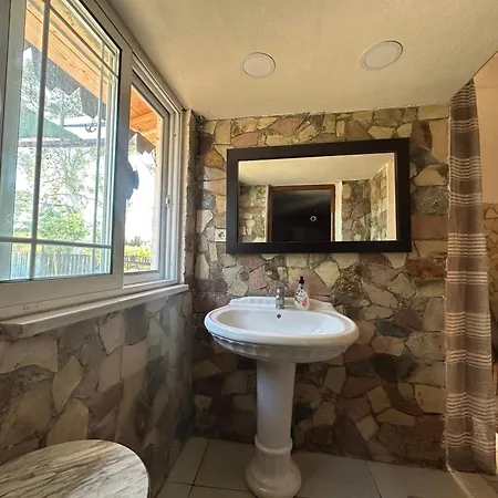アパートホテル Garden Side & Glamping *