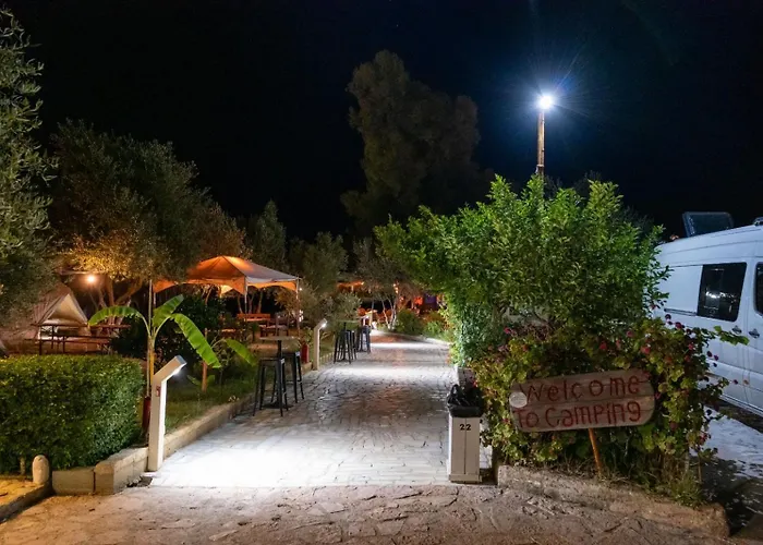 Garden Side & Glamping Ksamil